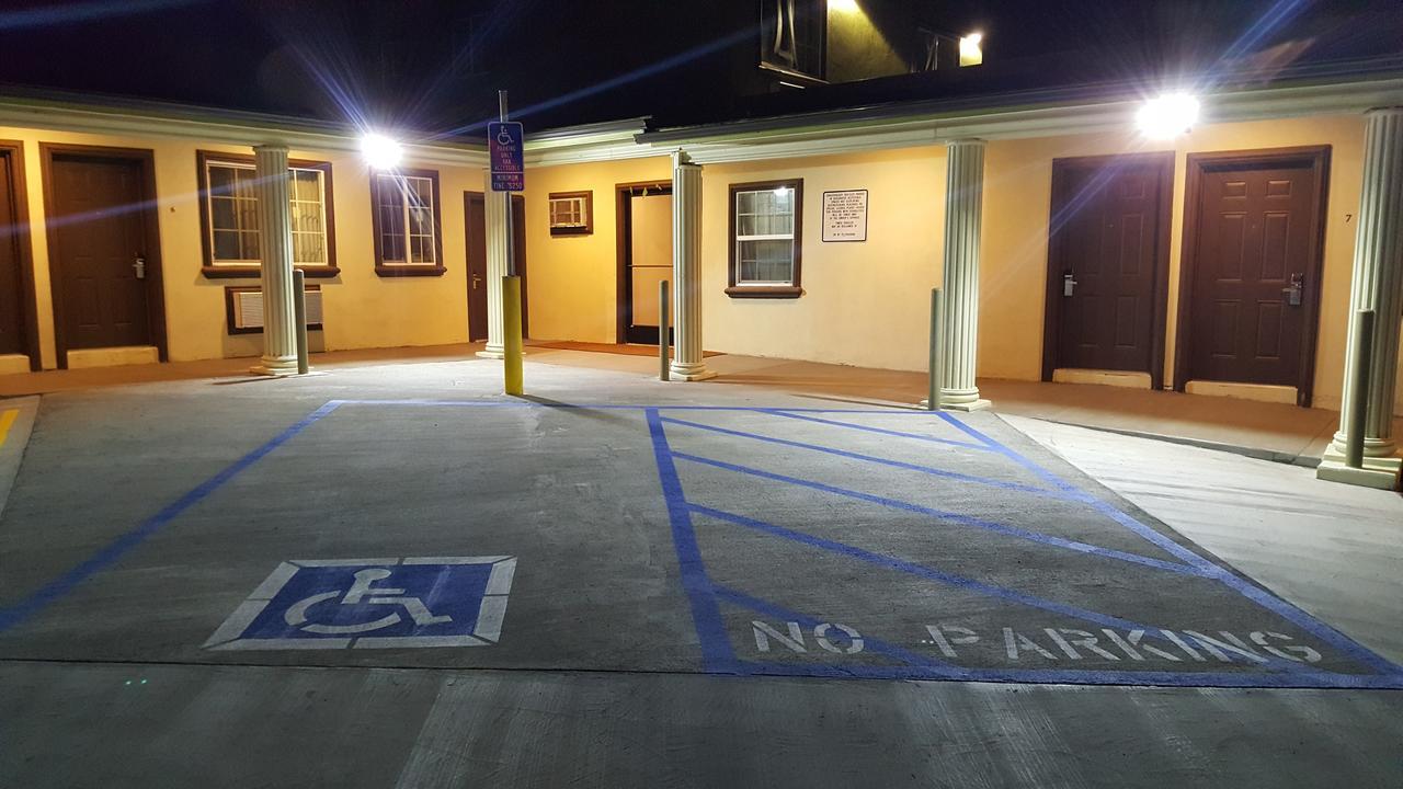 Fortuna Redwood Inn Exterior photo